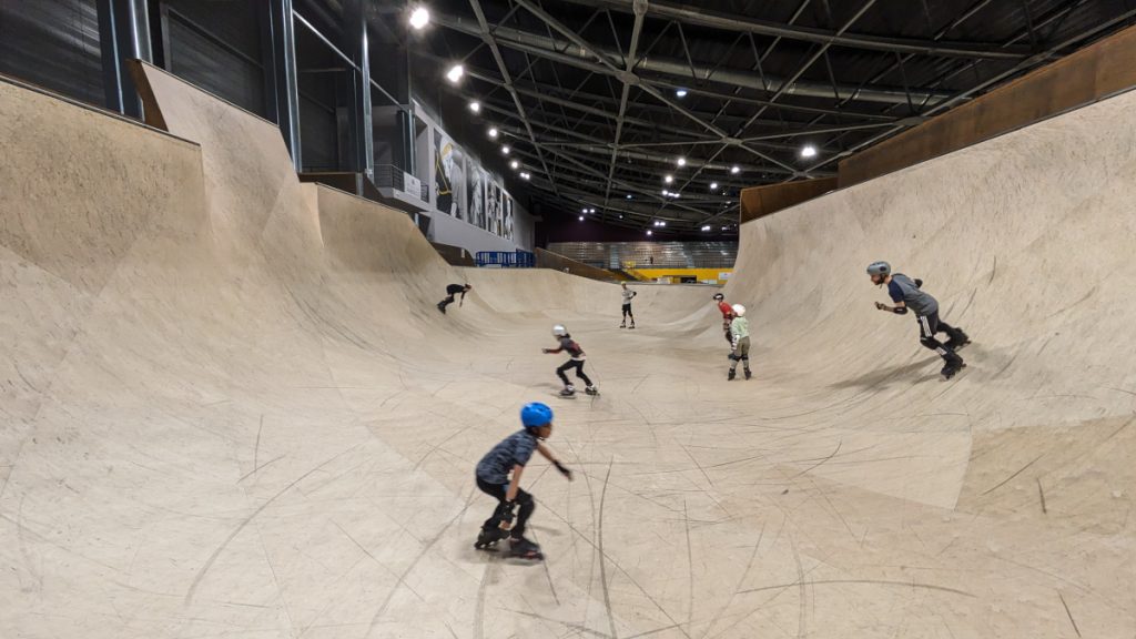 Session au skatepark du POMGE, le mercredi de 18h à 19h30